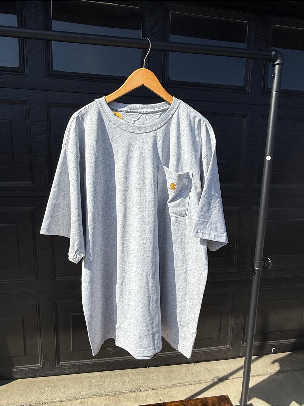NWT! Carhartt Men's Loose Fit Gray Pocket T-Shirt - Classic Crew Neck